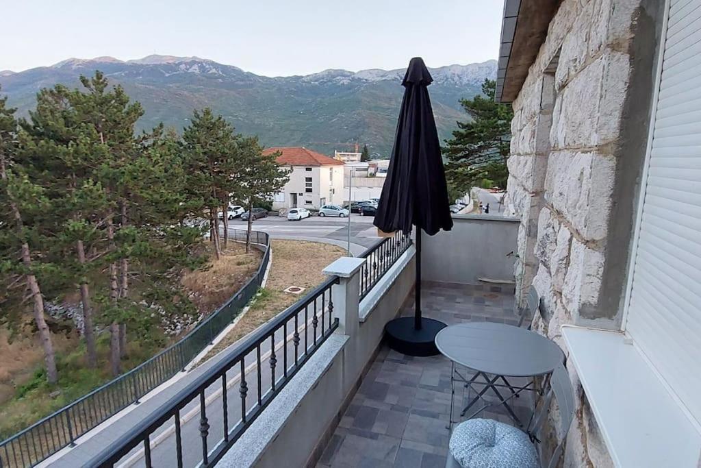 Amazing Near Makarska , Split And Imotski Zagvozd